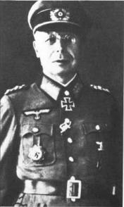 General Ernst-Eberhard Hell, Kommandeur der 15. I.D. im Russlandfeldzug bis Januar 1942